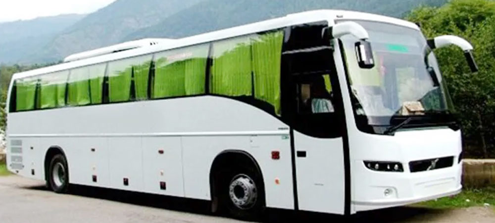 Well-Maintained-40-Seater-Bus-Hire-in-Puri-with-Travel-Holidays-India
